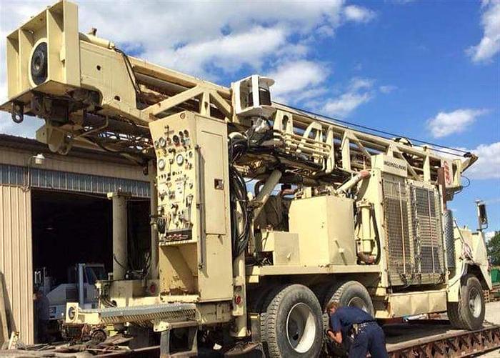 Used 2002 Ingersoll-Rand T4W DH Drill Rig