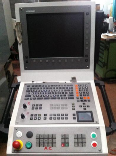 Usato CENTRO DI LAVORO A 5 ASSI PFG TWISTER 216