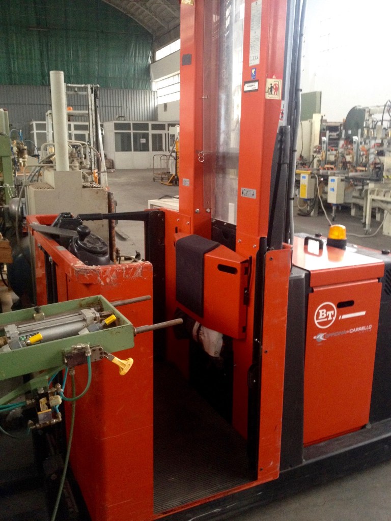 Usato 2002 SOLLEVATORE COMMISSIONATORE BT OPAL OM