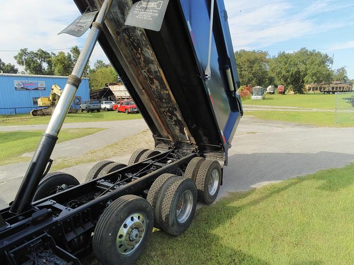 Used 2011 KENWORTH T-800 FACTORY DUMP TRUCK