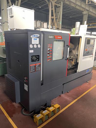 As new Tornio Cnc SMEC SL 2500BM