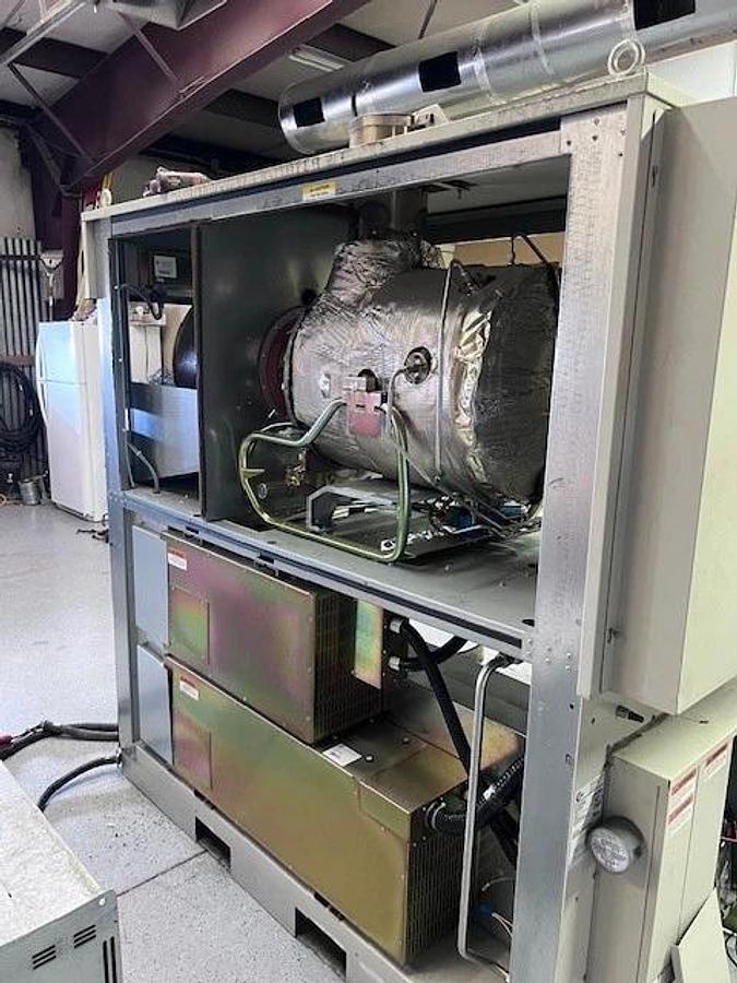 Capstone Microturbine C60 Turbine NatGas 3PH 480V 60kW NEW BATTERY PACK 100hrs