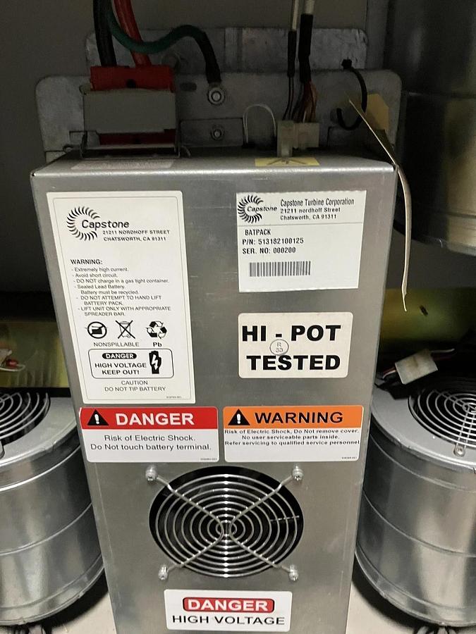 Capstone Microturbine C60 Turbine NatGas 3PH 480V 60kW NEW BATTERY PACK 100hrs
