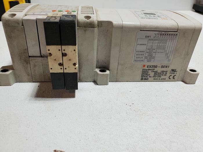 Used SMC EX250-SEN1 24vdc 100mA Input/Output SI Unit Compatible