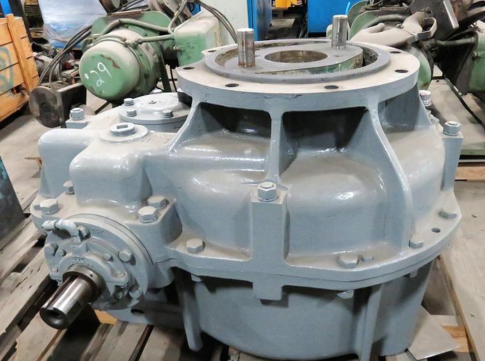 Used SIMPSON 2F GEAR BOX