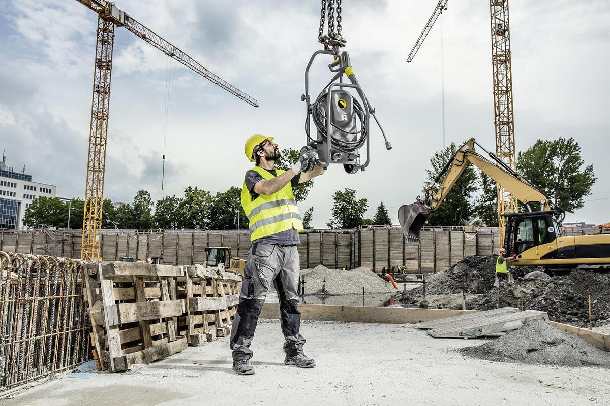 HD Mid Class Cage Pressure Washer