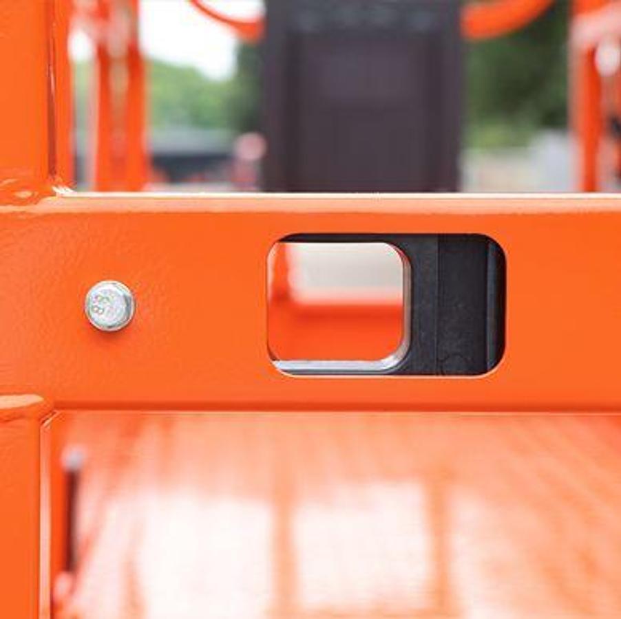 Electric self-propelled scissor lifts - Proven performance - Safe.