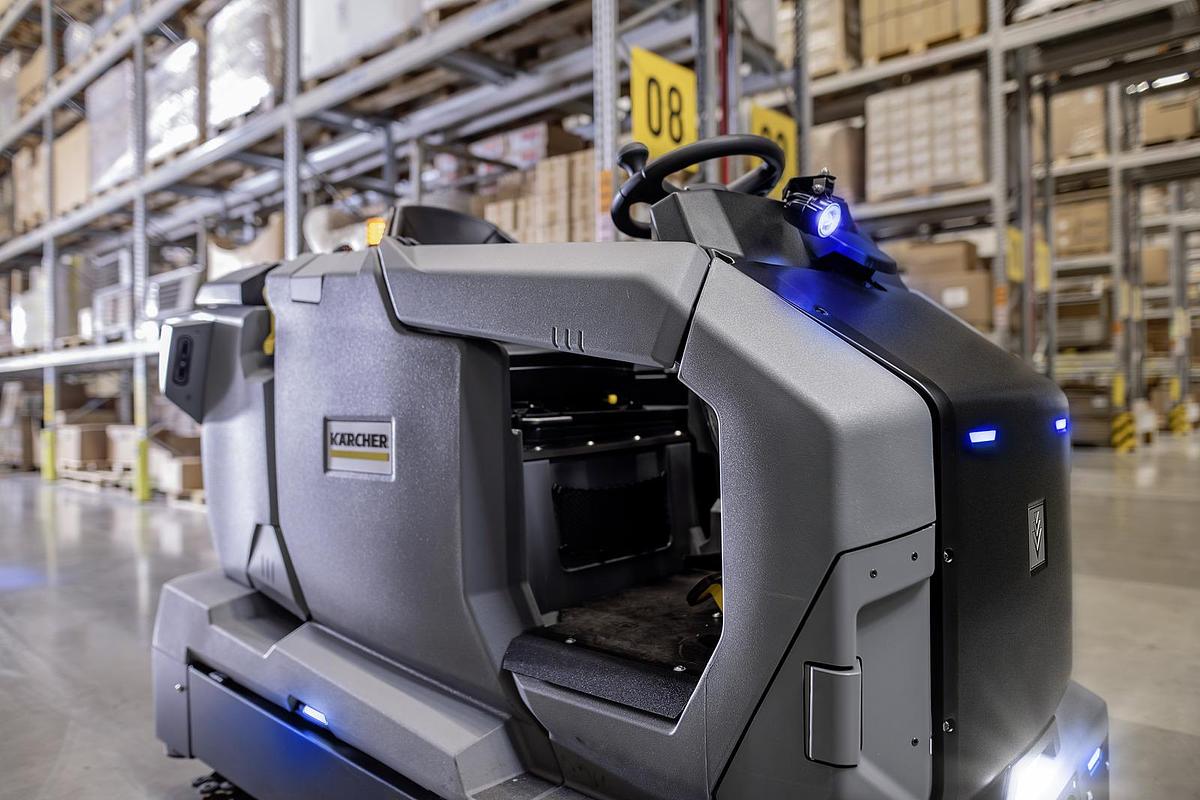 KIRA BD 200 Autonomous Floor Scrubber