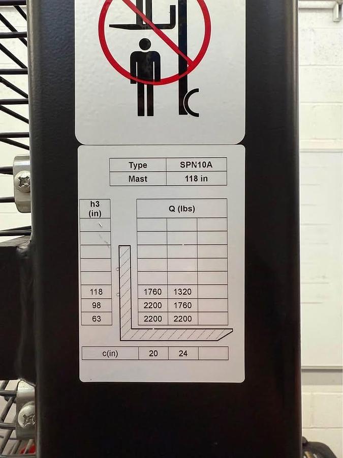 Used 2016 Noblelift Semi Electric Straddle Stacker 2,200lbs Capacity SPN10A