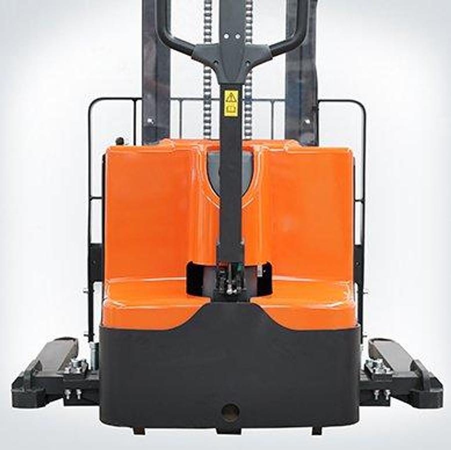 Duplexmast electric stacker - Light-duty - Low cost operation.