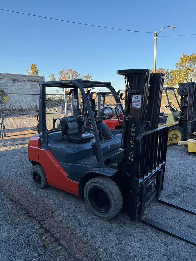 Used  5,000 lb Toyota Forklift Solid Non-Marking Pneumatic Tires | Fresh Service | Warranty