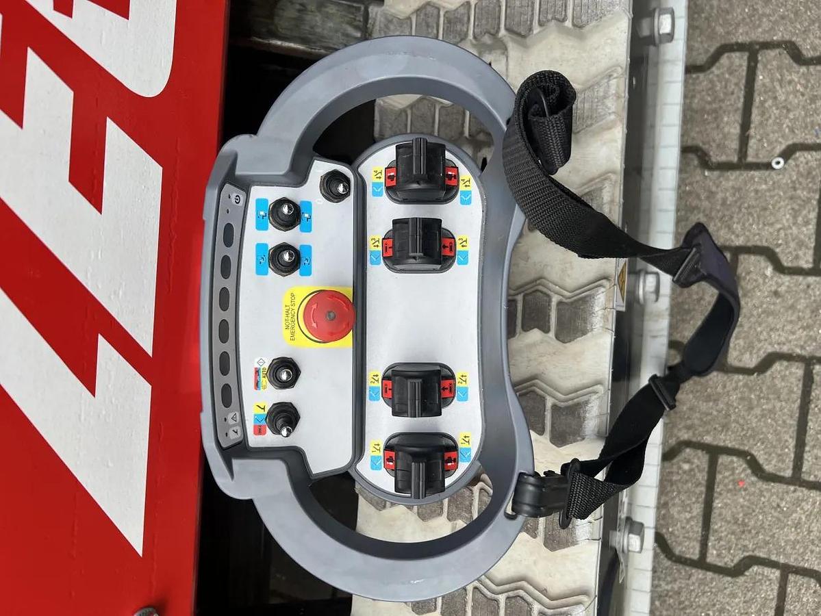 54 ft. Atrium Lift, Electric, Narrow