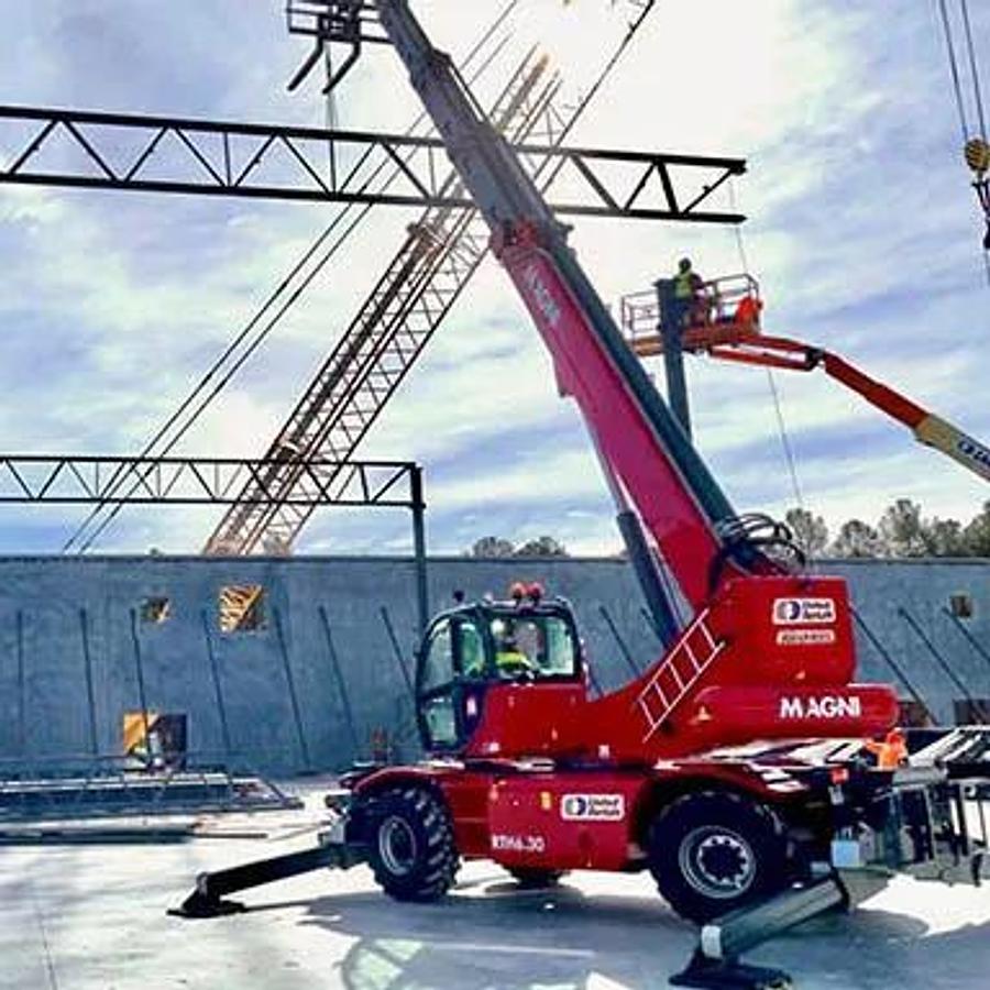 13,200 lb. Telehandler, 96 ft., Rotating