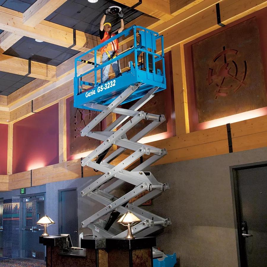 30-33 ft. Scissor Lift, Electric, Narrow