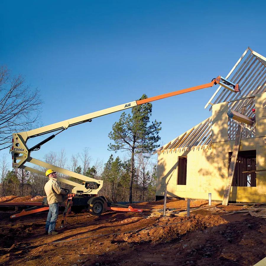 46-50 ft. Towable Boom Lift, Electric or Gas/LP