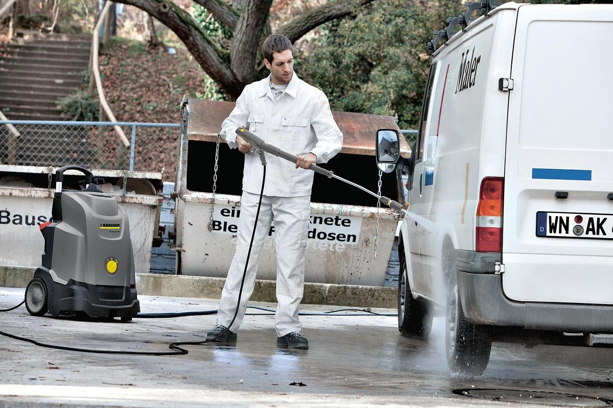 HDS Upright Class Pressure Washer