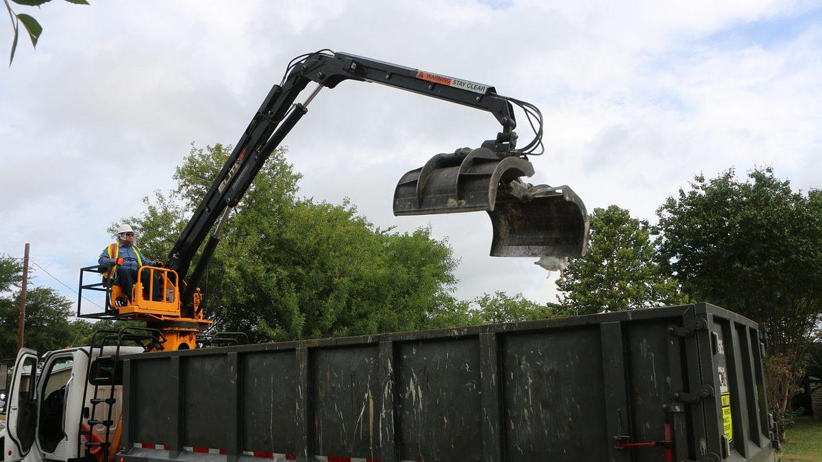 2026 Robotec Waste Collection Grapple Waste Collection
030W-RT142