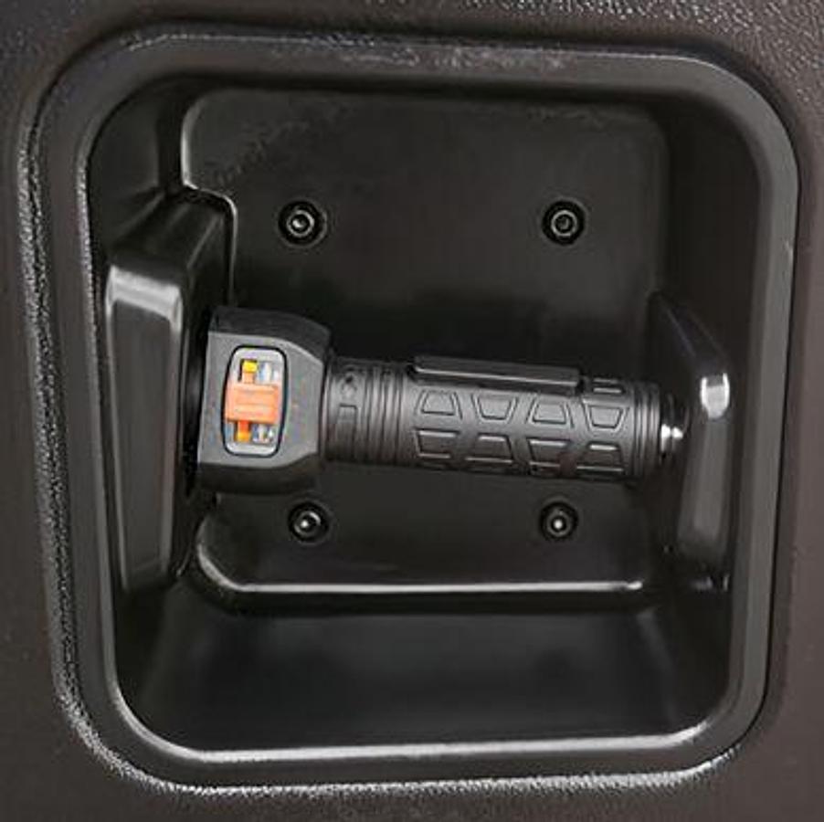 Lithium man-up order picker  - High reach - High productivity.