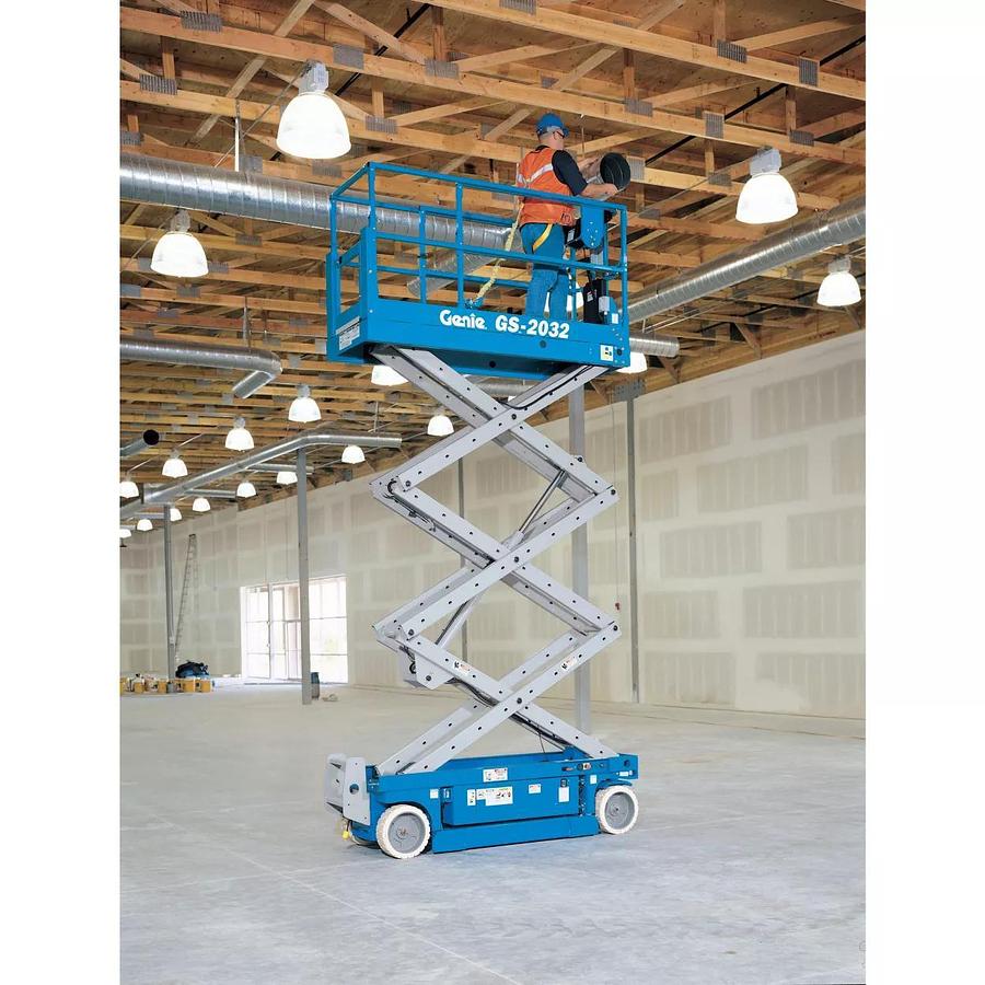 20-21 ft. Scissor Lift, Electric, Narrow