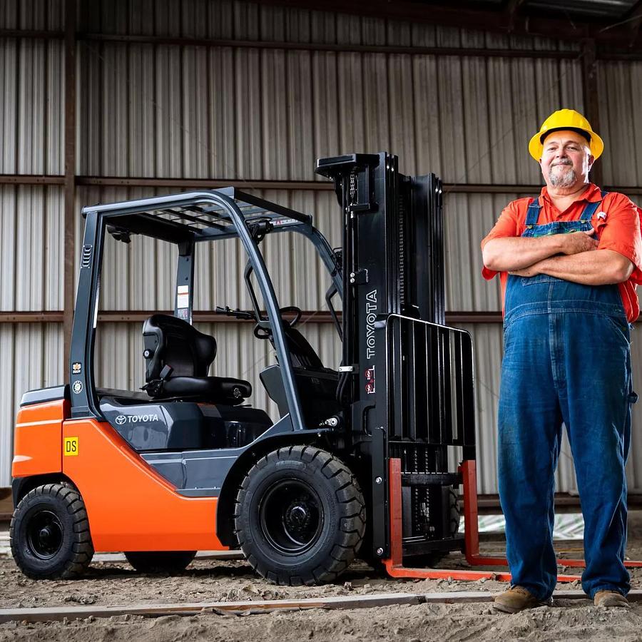 3,000 lb. Gas/LP Warehouse Forklift, Pneumatic or Cushion Tires