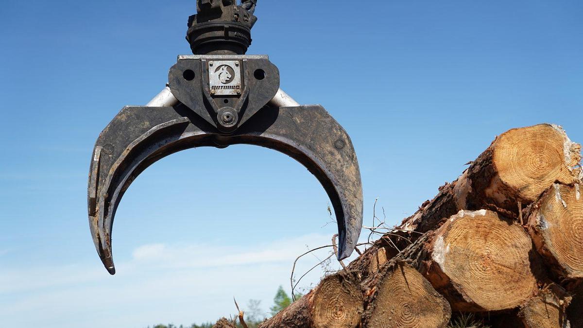 2026 Robotec Log Grapple 
Series Standard Duty
5052-RT502