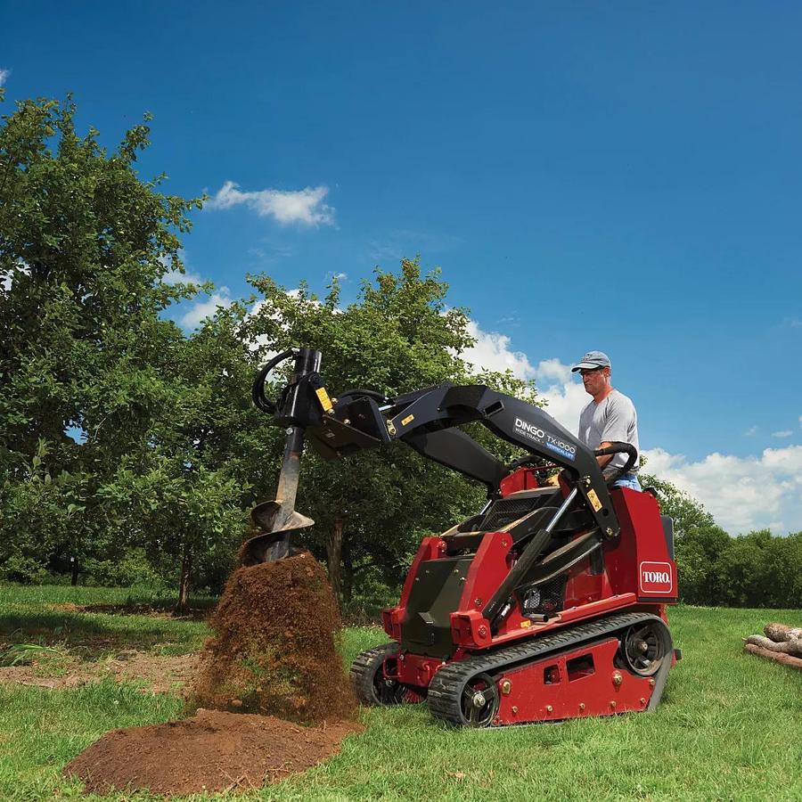 900-1,000 lb. Compact Track Loader