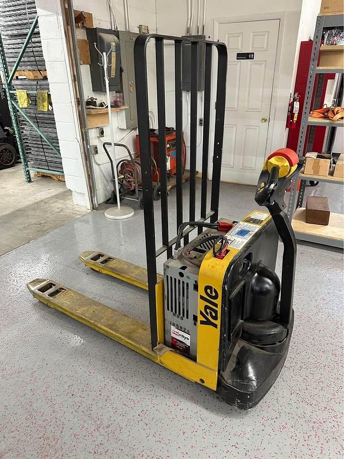 Used YALE MPW050-EN24T2748