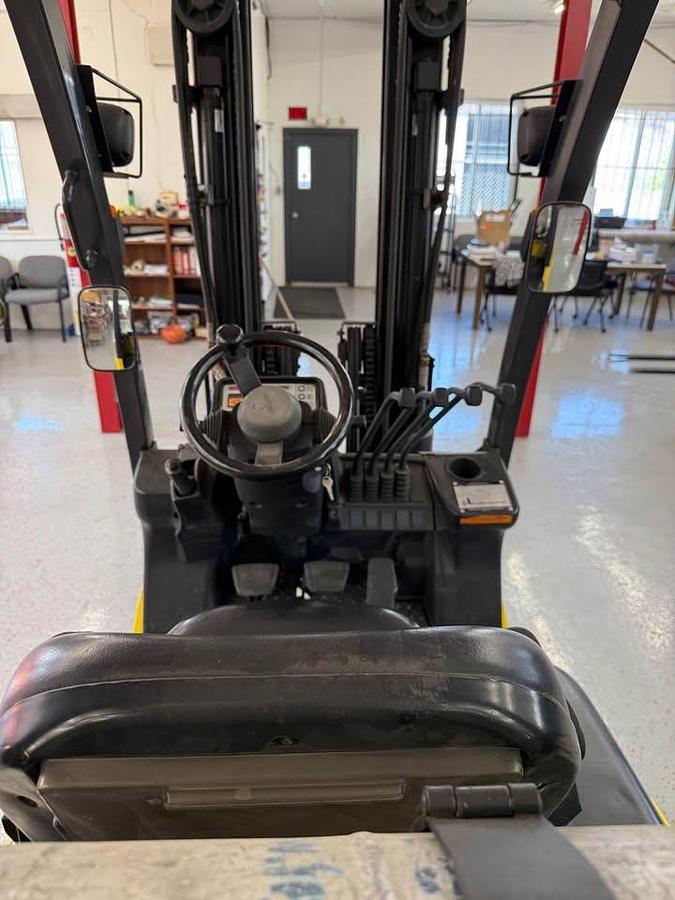 Used TCM/UNICARRIER  5,000lbs Capacity Cushion Forklift FLCG25L-A1