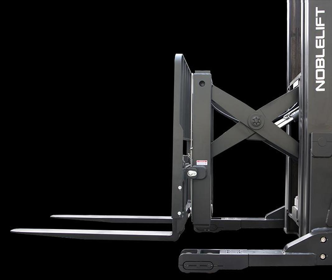 Lithium-ion PSR30 - Walkie Reach Truck - Versatility of two trucks in one.