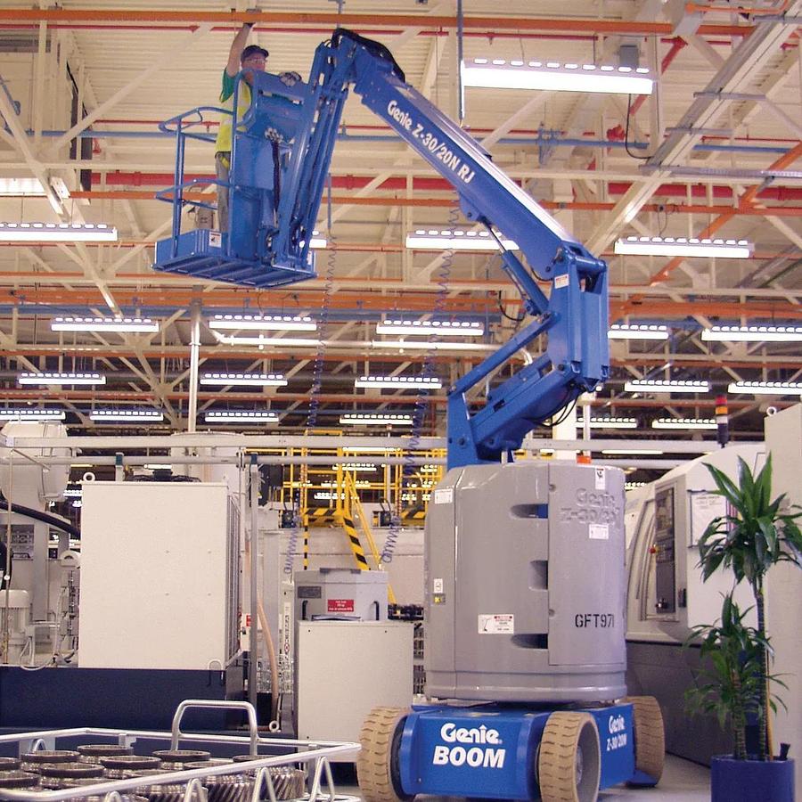 30-33 ft. Articulating Boom Lift, Electric