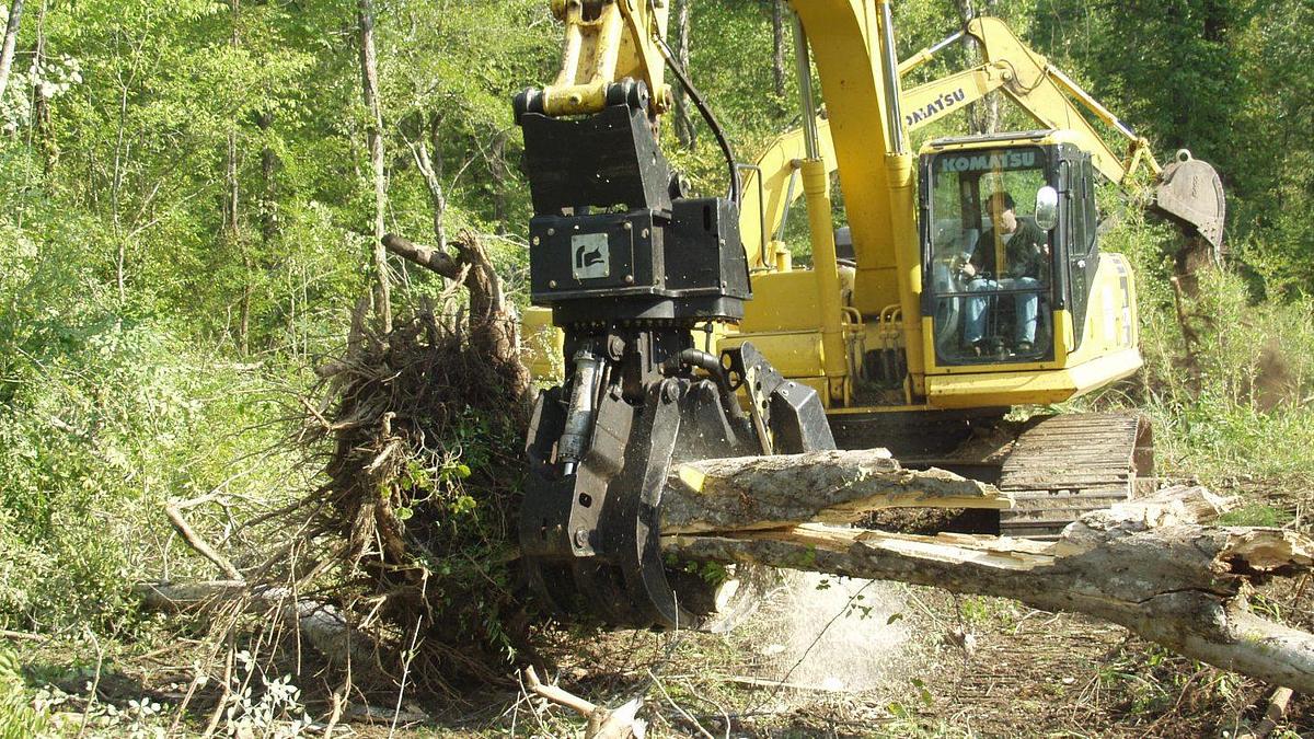 2026 Robotec Rotobec Grapple Saw RGS
RGS350