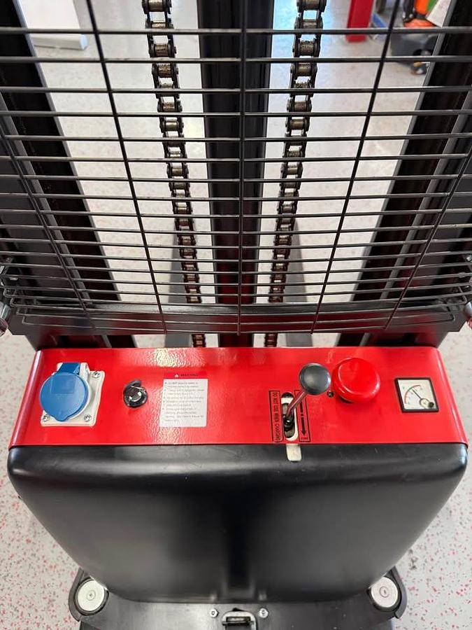 Used 2016 Noblelift Semi Electric Straddle Stacker 2,200lbs Capacity SPN10A