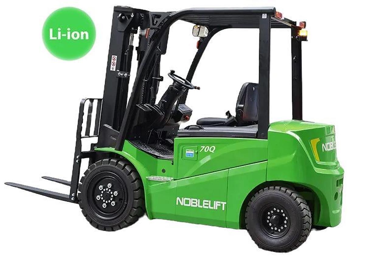 FE4P50Q
5,000 lb Capacity
4-Wheel Lithium-ion Forklift
157 in (3-Stage) Lift Height