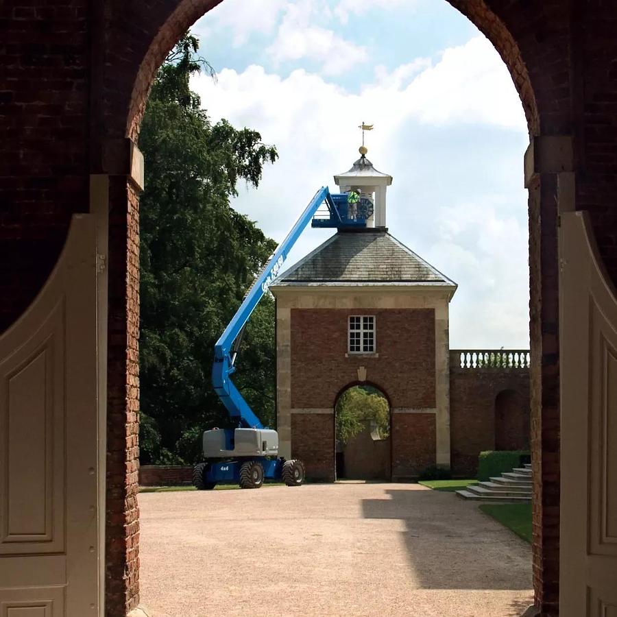 76-85 ft. Articulating Boom Lift, Diesel or Gas/LP