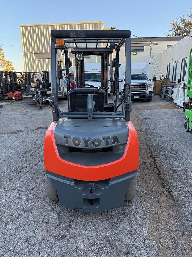 Used  5,000 lb Toyota Forklift Solid Non-Marking Pneumatic Tires | Fresh Service | Warranty