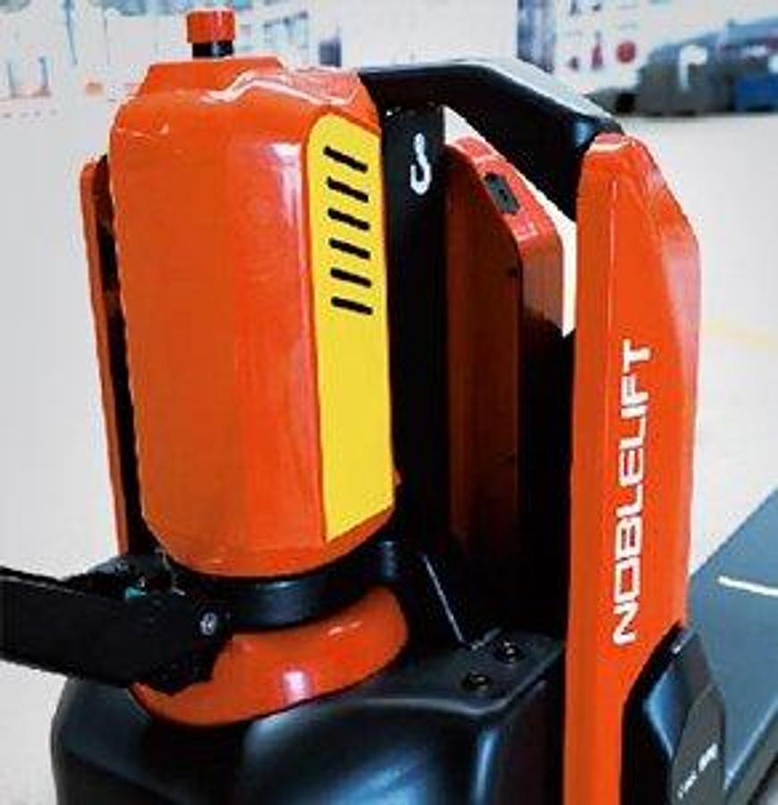 Lithium-ion powered electric pallet truck - Medium duty - Tight turning.