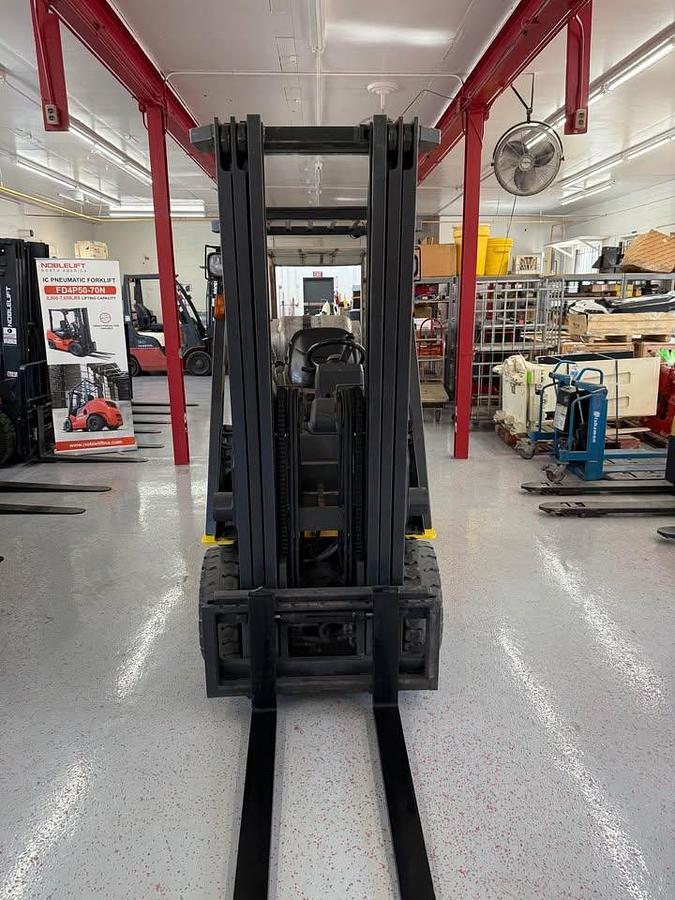 Used TCM/UNICARRIER  5,000lbs Capacity Cushion Forklift FLCG25L-A1
