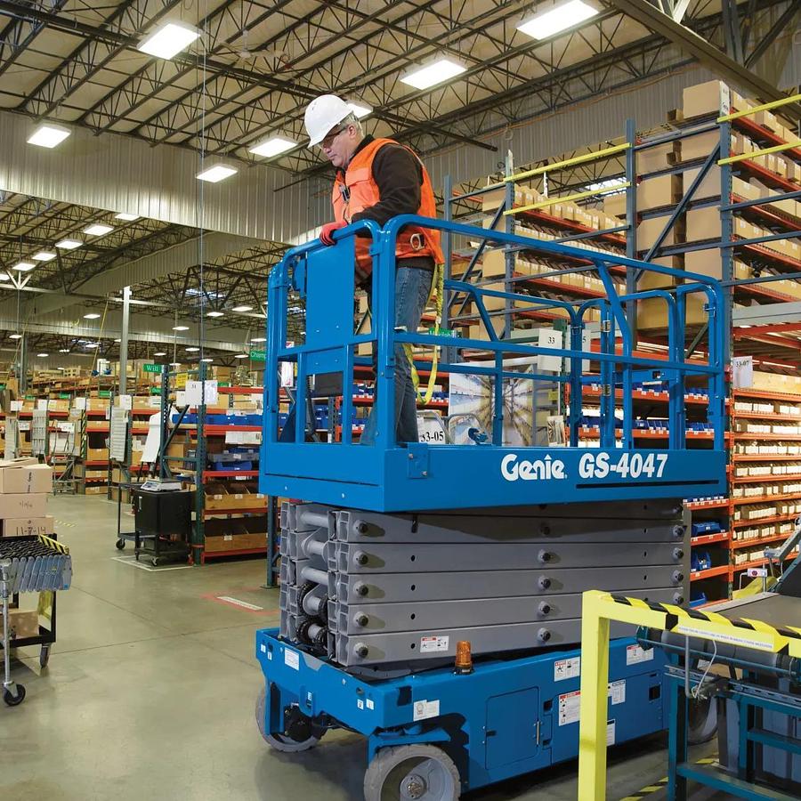39-40 ft. Scissor Lift, Electric, Wide