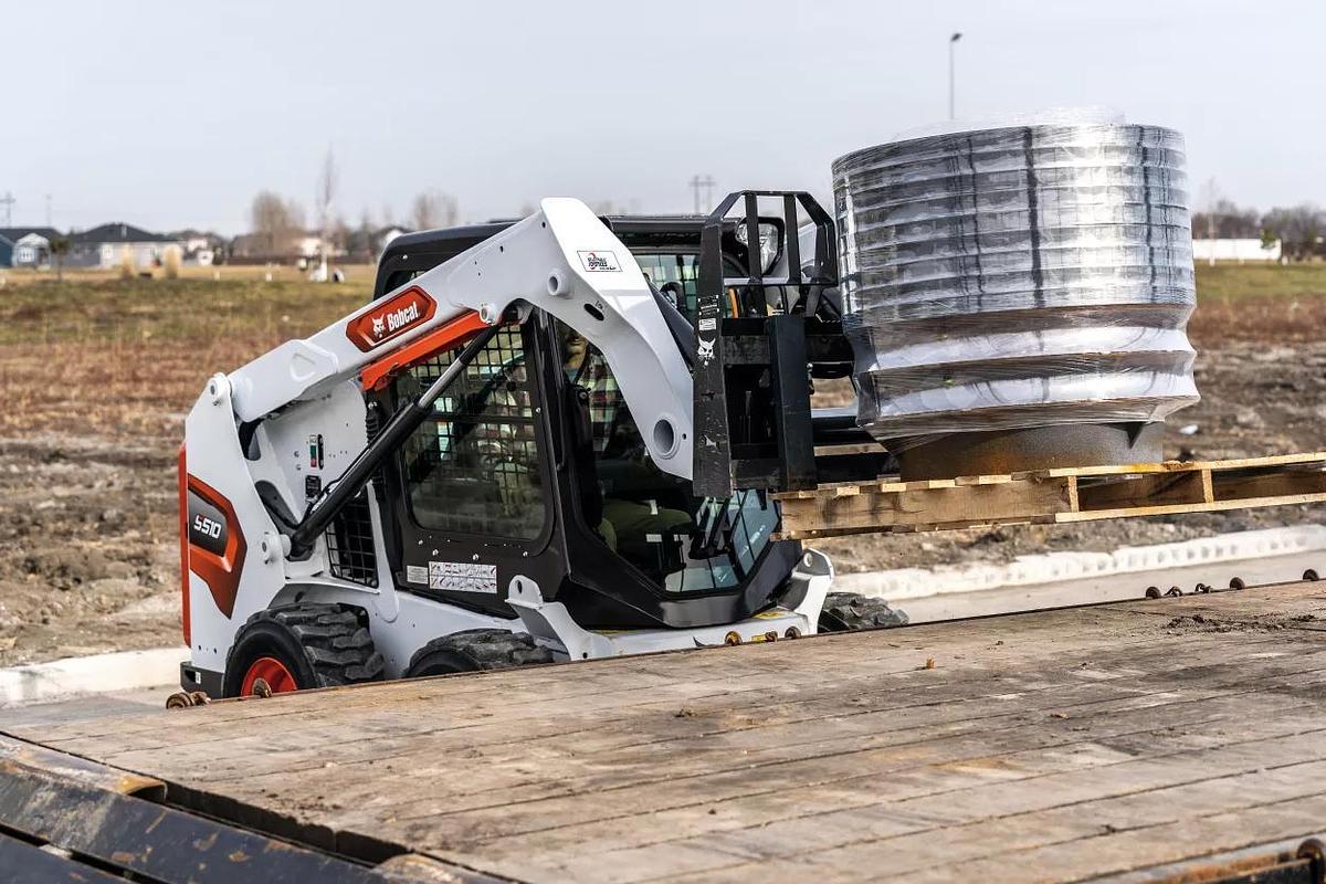 1,700-1,900 lb. Skid Steer