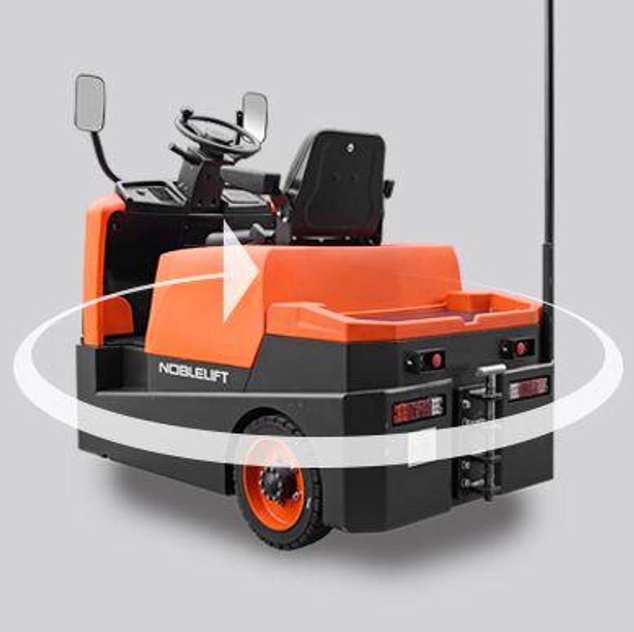 Lithium sit-down - Tow tractor - High capacity - Tight turning radius.