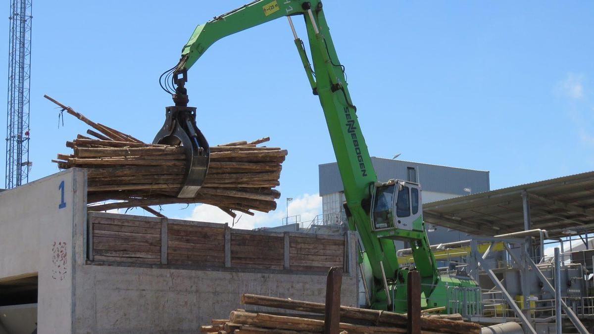 2026 Robotec Combination Grapple CHD Series
100CHD-RT1002