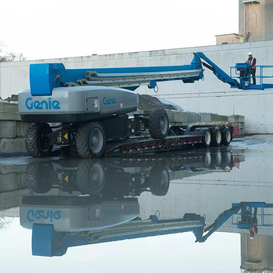 150 ft. Telescopic Boom Lift, Diesel