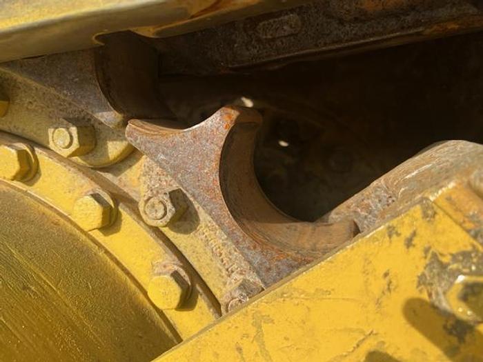 Used 2010 CAT 963D/ with ripper