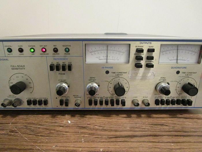 Used EG & G PRINCETON APPLIED RESEARCH MODEL 5204 LOCK-IN ANALYZER