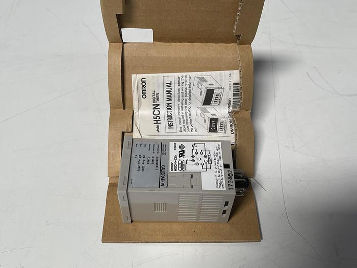 Omron H5CN-XBN Timer Relay 100-240 VAC