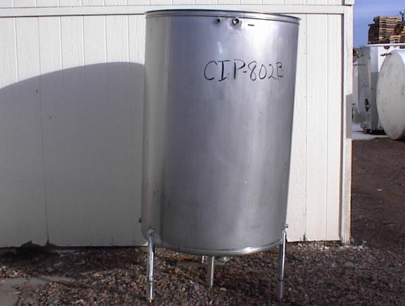 Usado 400 GALLON CIP TANK.  CHERRY BURRELL