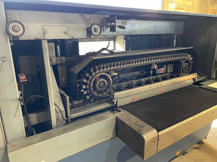 Used 2012 Lissmac SBM-M 1000 B2 Oxide Remover