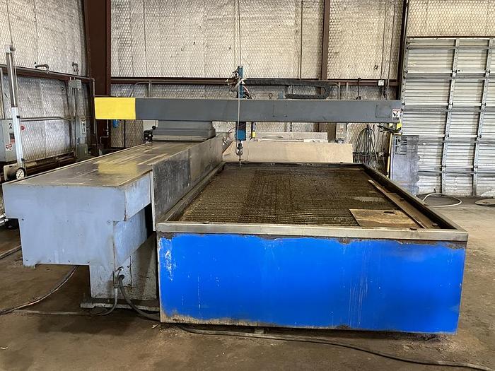 Used 2013 Flow Mach 2 2031B