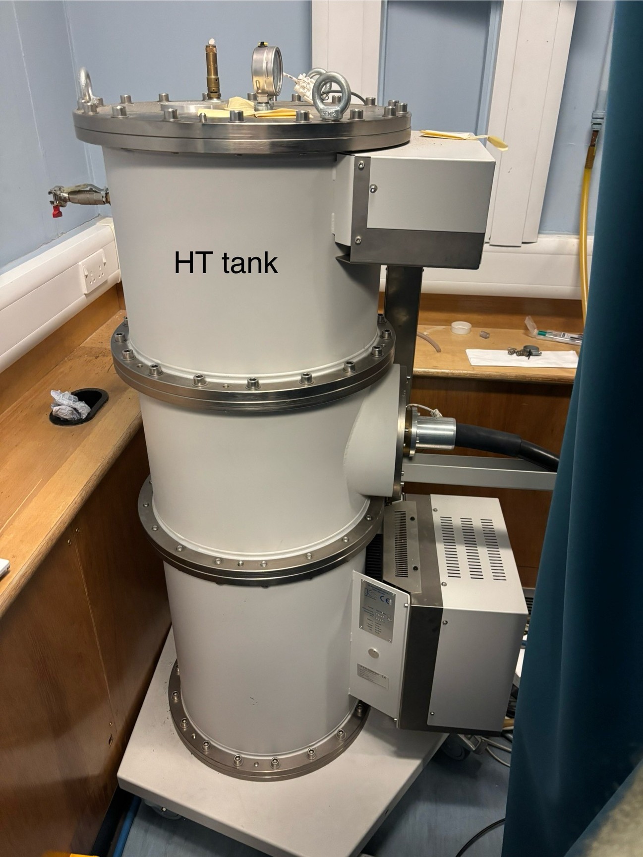 Used FEI Tecnai G2 20 S-TWIN Transmission Electron Microscope TEM System Lab