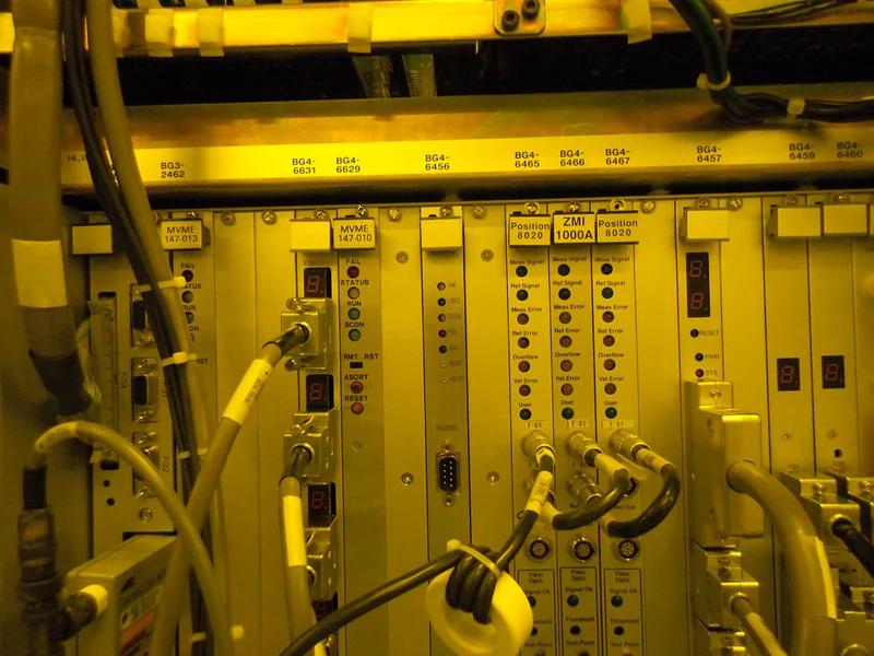 Used 2000 Canon FPA 3000 iW Stepper